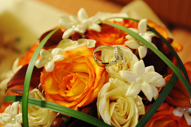 Mindy and Elbert - Real Weddings Long Island, NY