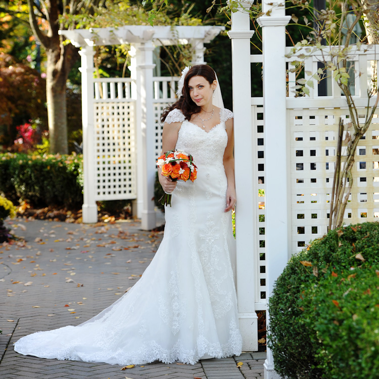 Mindy and Elbert - Real Weddings Long Island, NY