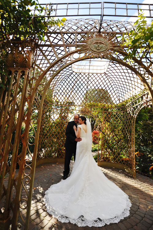 Mindy and Elbert - Real Weddings Long Island, NY