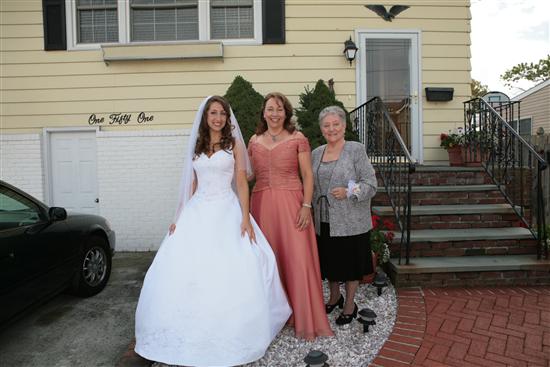 Daisy Bride