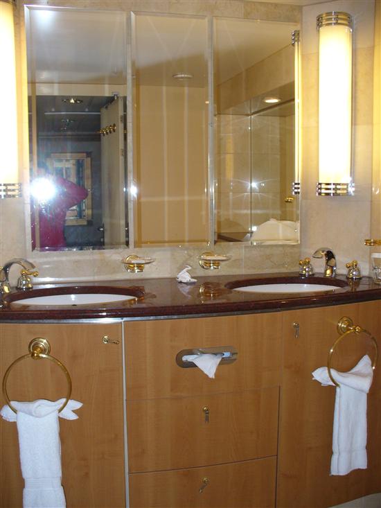 SusanAdam