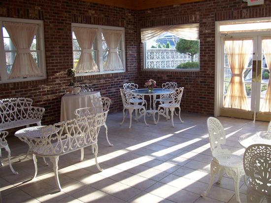 TaraVinny