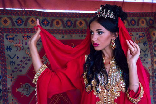 Marriage In “The Middle”: Top 5 Wedding Traditions From The Middle East