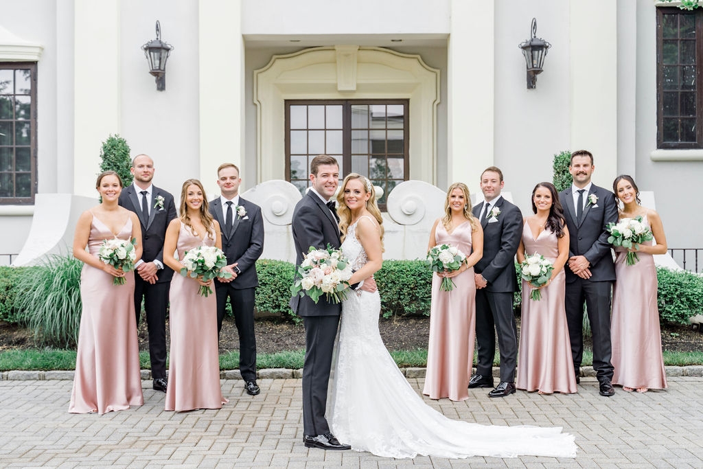 Top 7 Color Palettes for a Stunning Wedding Aesthetic
