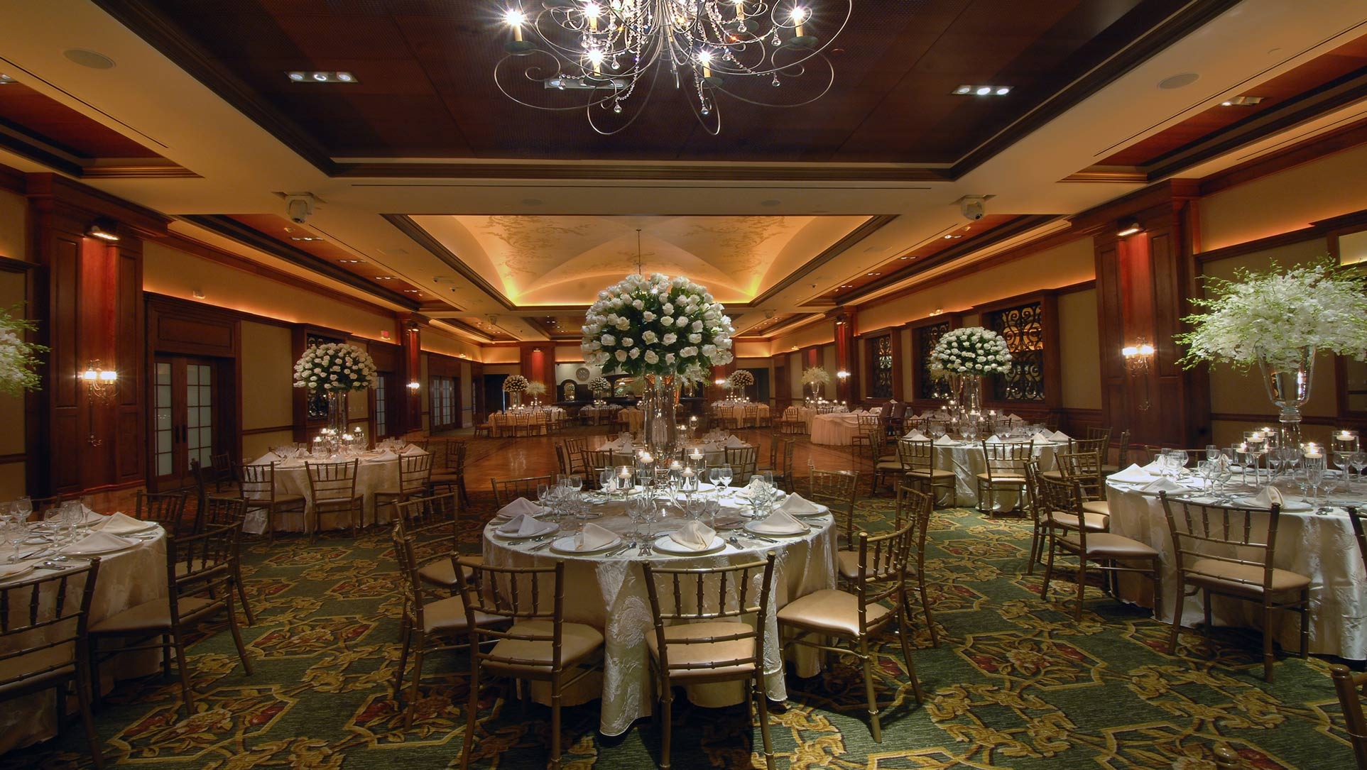 Vendor Spotlight: Larkfield – Why They’re a Must for Your Long Island Wedding