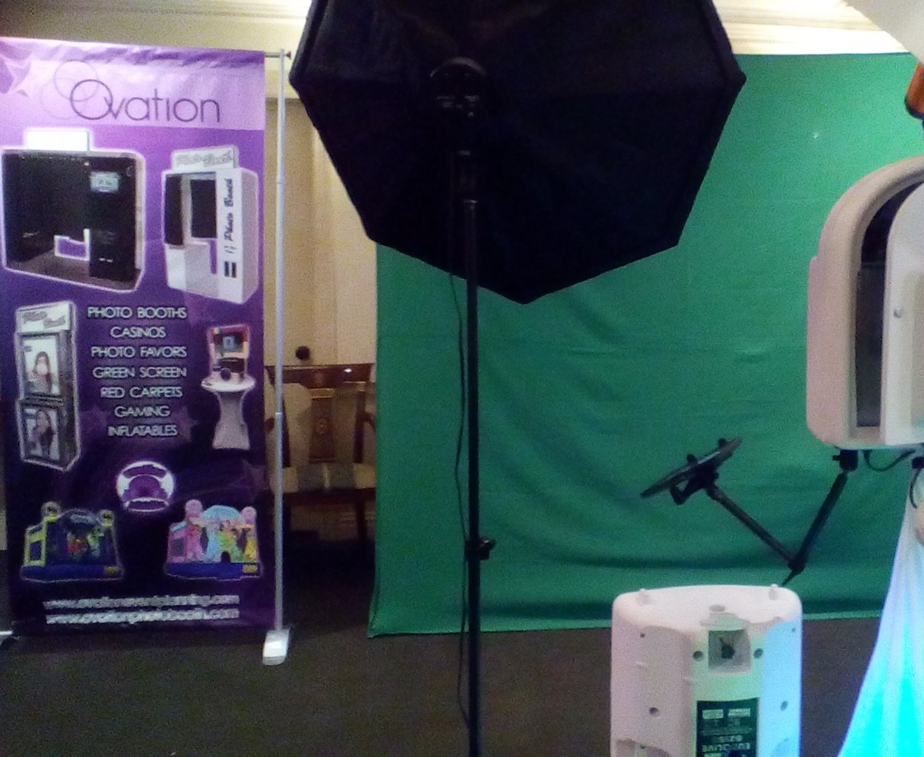 Green Screen Photo Booth Pics, Videos and Photo Flipbook Favors!