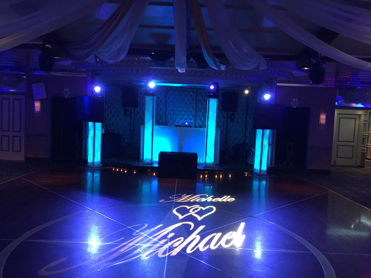 Variety Music will be performing live at the Bridal Extravaganza!