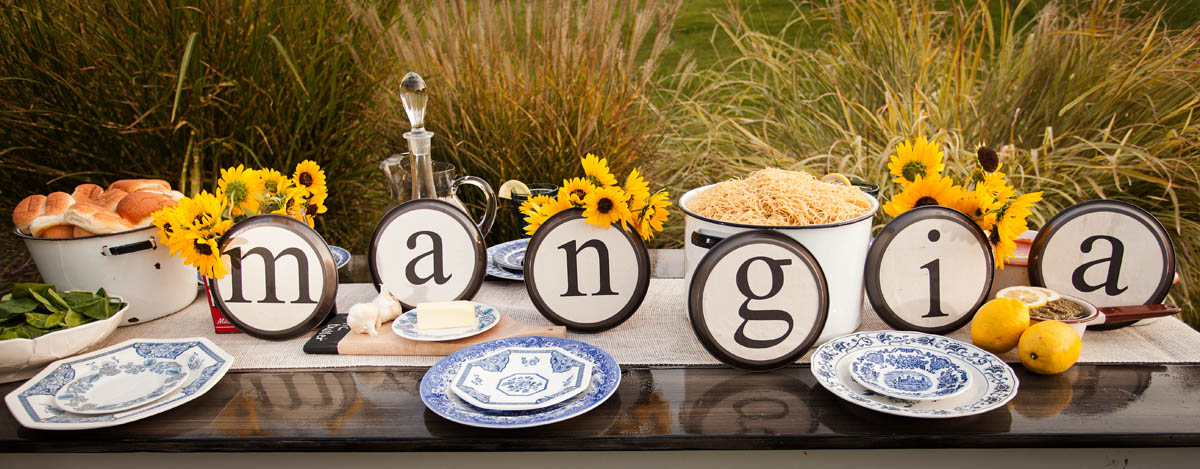Making Your Marriage A Family Affair: Chic Celebrations That Put The Focus On Friends and Family